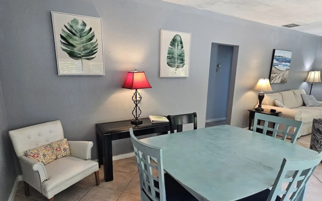 Paradise Cove at Lemon Bay