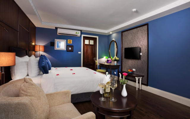 O'Gallery Premier  & Spa