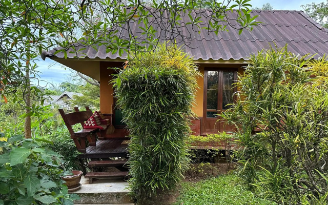 PuraVida Pai Resort