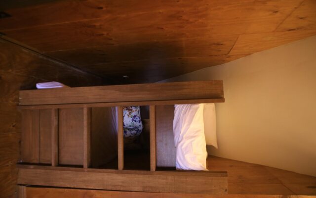 The Lakeview Suites