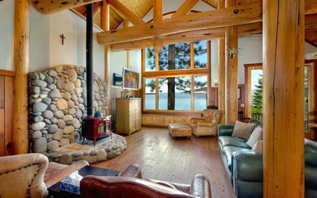2201 Cascade Road