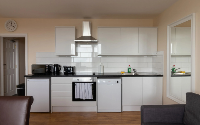 Granada Apartments Queen's Promenade