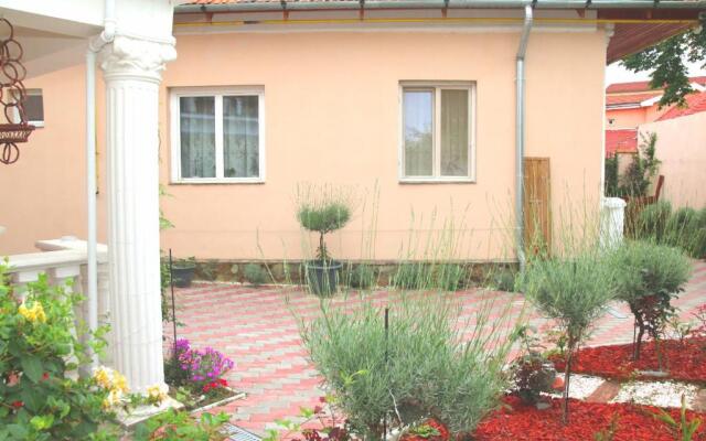 yox apartment 5