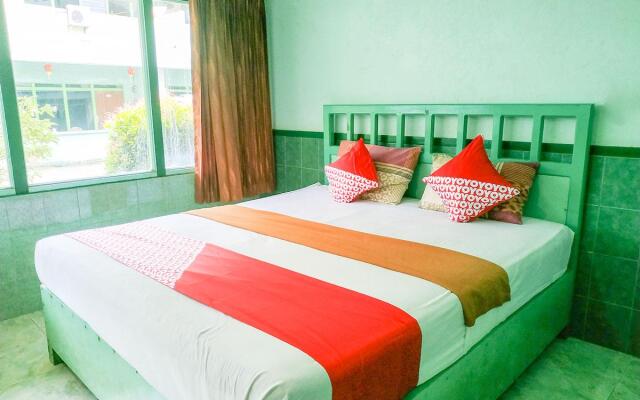 OYO 3098 Hotel Sahabat Baru