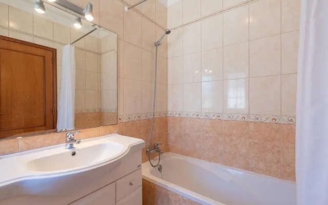 Villa Santa Maria With 3 Bedrooms and 4 Bathrooms