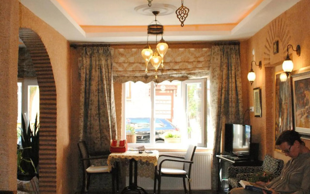 Hotel Buhara Family Inn