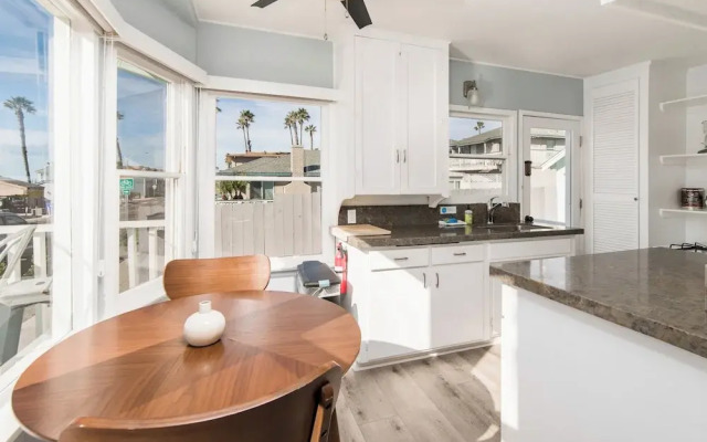 Pacific Bungalow