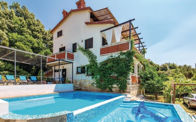 Stunning Home in Supetarska Draga With Wifi and 3 Bedrooms