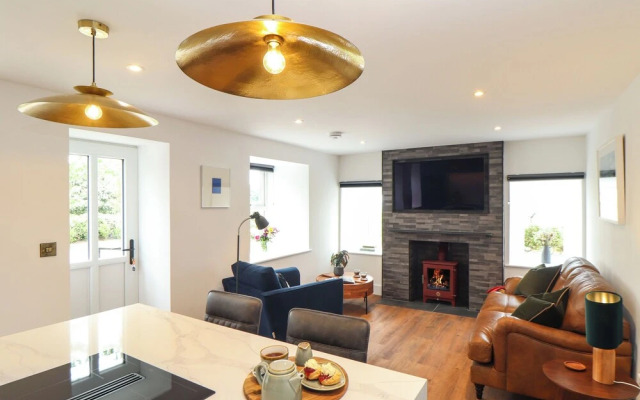 Carn House