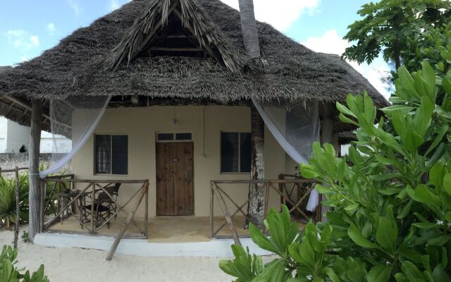 Garden Beach Bungalows