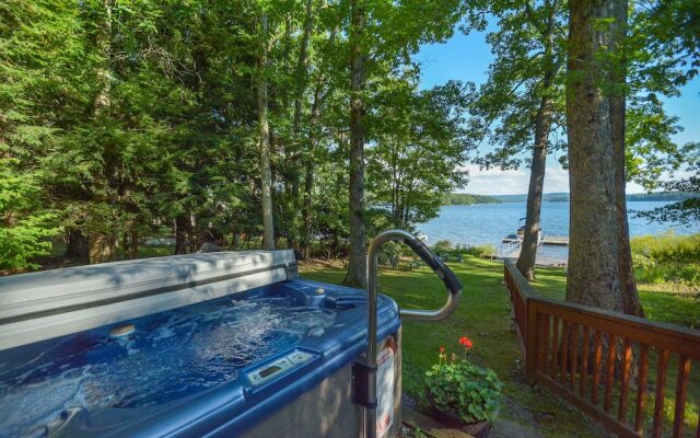 Robin's Nest 4 Bedroom House