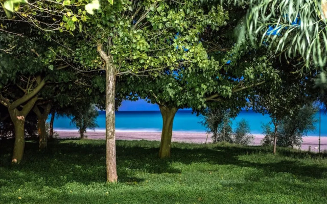 Romantic Beachfront Getaway