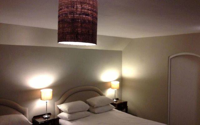 Whale Rock Luxury Lodge