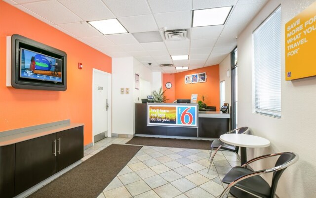 Motel 6 Minneapolis Airport - Mall of America