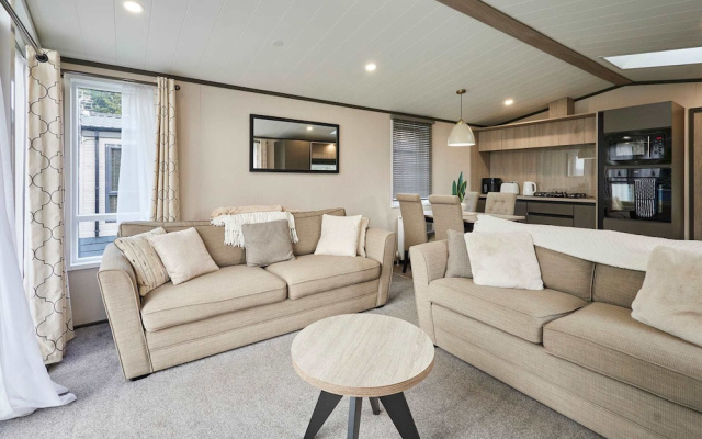 Host Stay The Kestrel Lodge