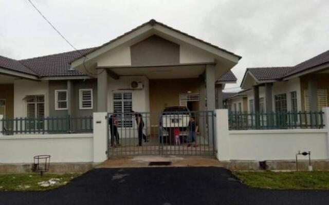 Zara Homestay