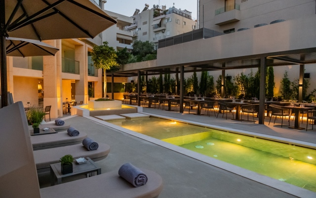 Divani Apollon Suites