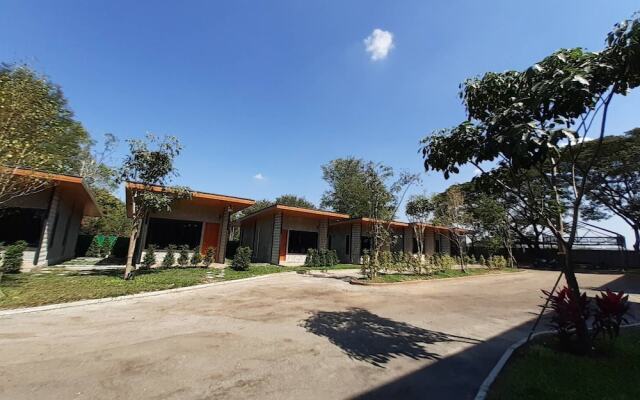 Baan Kampu Resort