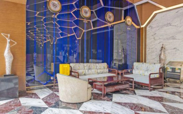 Loves Hotel
