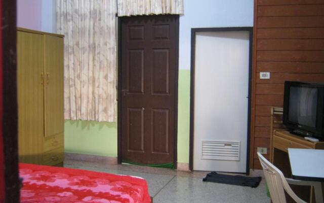 Sataya Apartment