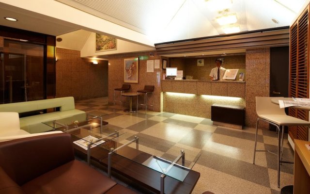 Business Inn Sennichimae Hotel