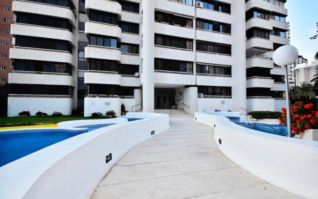 Apartment with One Bedroom in Benidorm, with Wonderful Sea View, Pool Access And Terrace - 700 M From the Beach