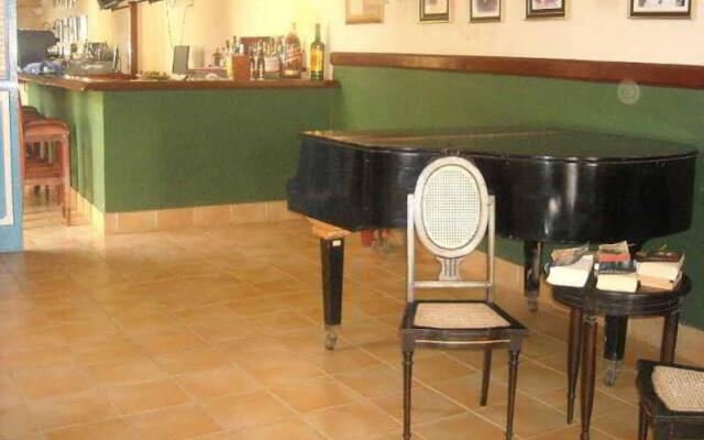 Hostal Mascotte
