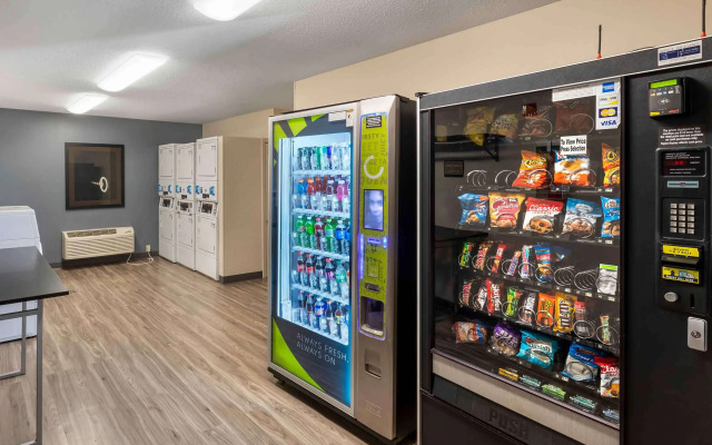 Extended Stay America Select Suites - Milwaukee - Waukesha