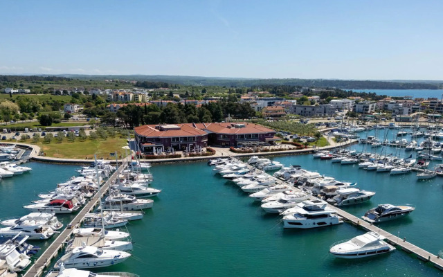 Hotel Nautica
