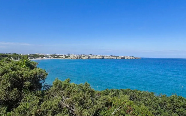 Casa dei Pini 120mt From The Beach