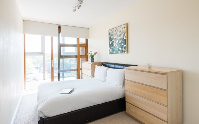 Great, Modern 1BR Flat in Battersea