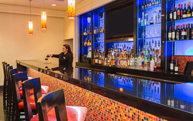 Clarion Hotel New Orleans - Airport & Conference C