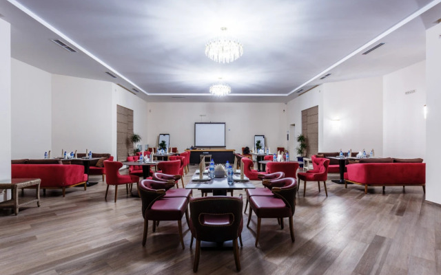 Курортный отель Panoramic Spa