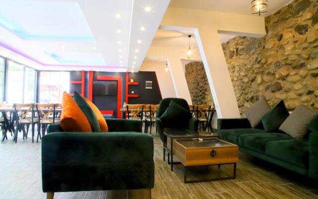 Sumela Holiday Hotel