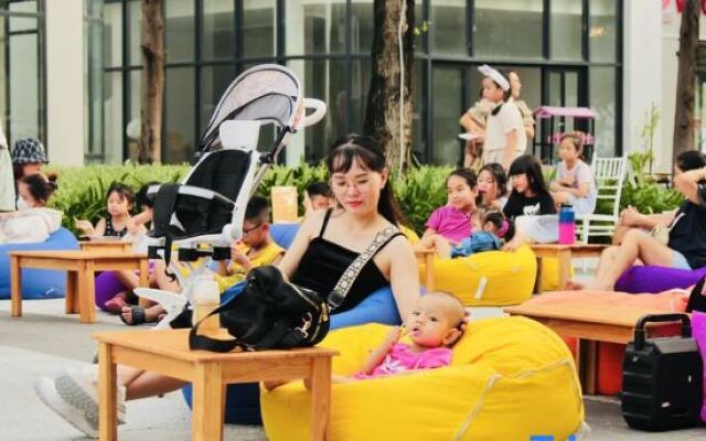 Sunshine Cam Ranh See View