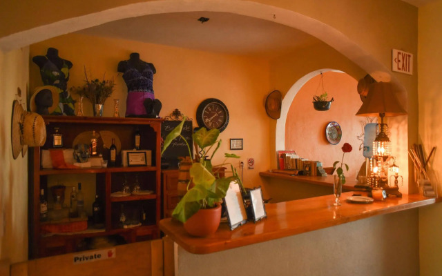 Casa Punta Perula Bed & Breakfast Hotel