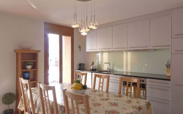 Apartment Eden