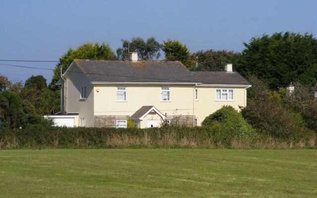 Cherry Tree Lodge