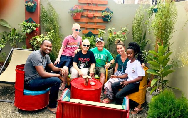 Savannah House - Hostel