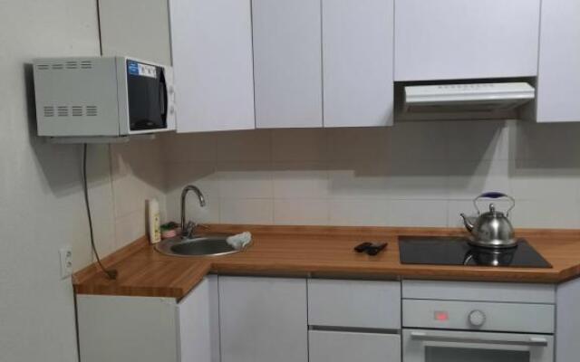 Кошкарбаева 45 б