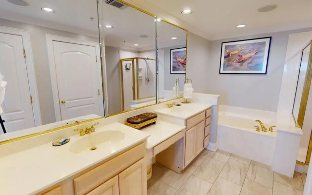 Desoto Beach Club 201