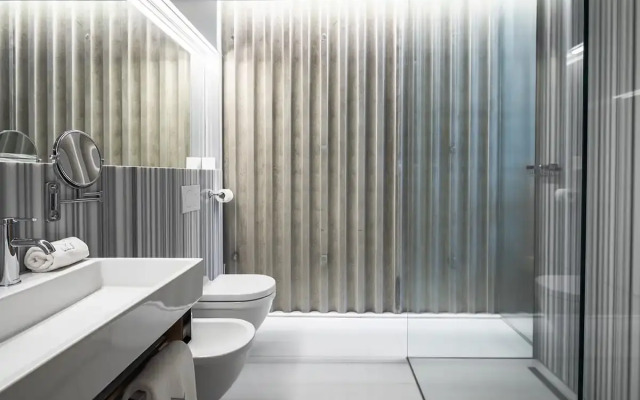 Met Boutique Hotel
