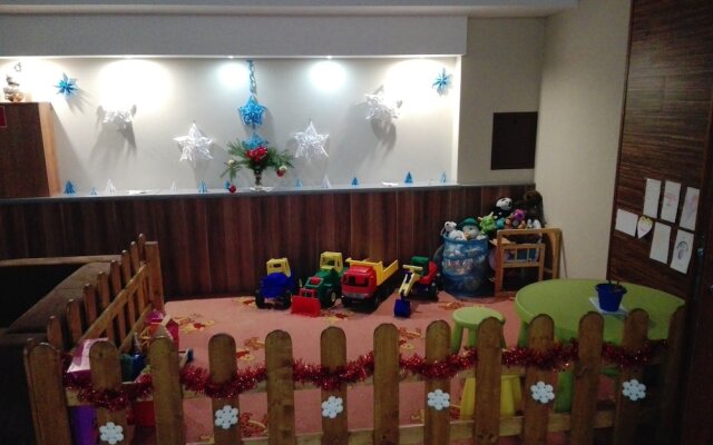 Fatrapark 2 Apartments House