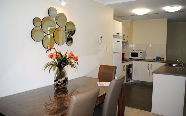 Seascape Holiday at the Queenslander