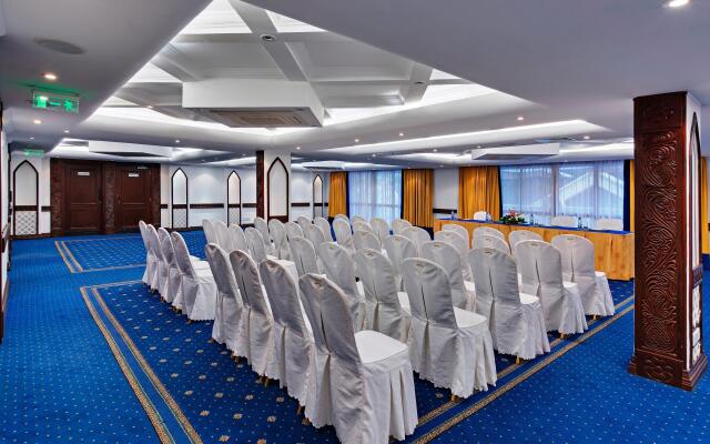 The Heron By Sarovar Portico India