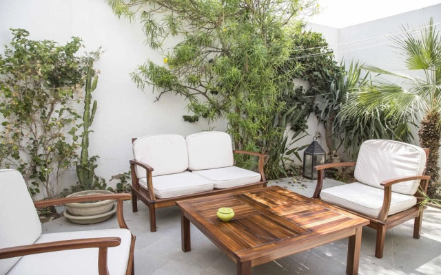 Tr s Charmante Maison aux Jardins de Carthage