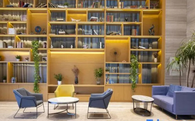 Kyriad Hotel (Foshan Xiqiao Mountain Guangdong Impressions)