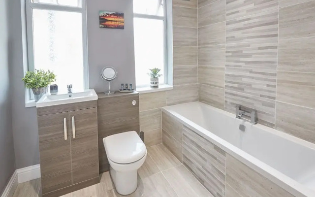 Riftswood Ruby in Saltburn-by-the-sea