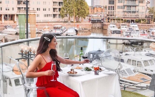 Chelsea Harbour Retreat
