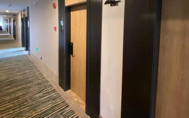 GreenTree Inn Express Shanghai Minhang District Jindu Road